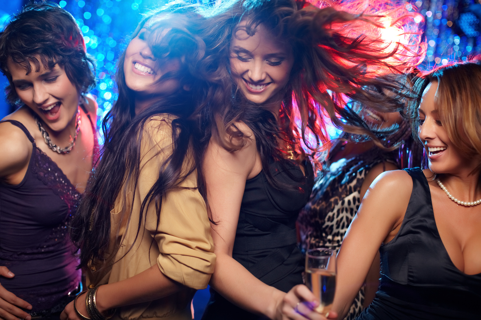 18 Reasons Why Crazy Girls Make The Best Girlfriends.