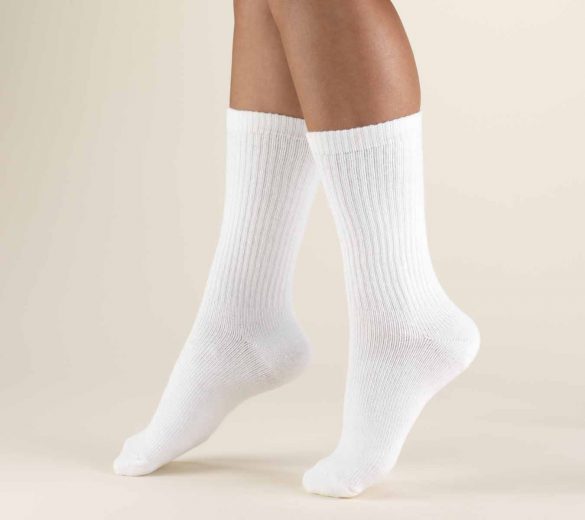 13 Different Types Of Socks Everyone Should Wear!! - Baggout