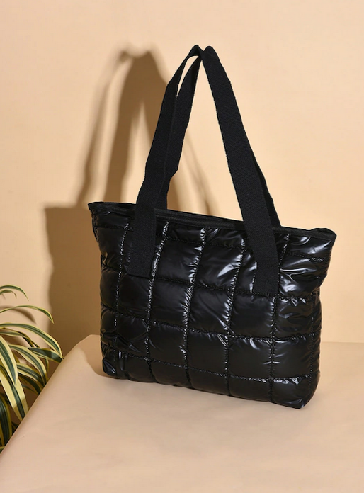  black structured shoulder bag
