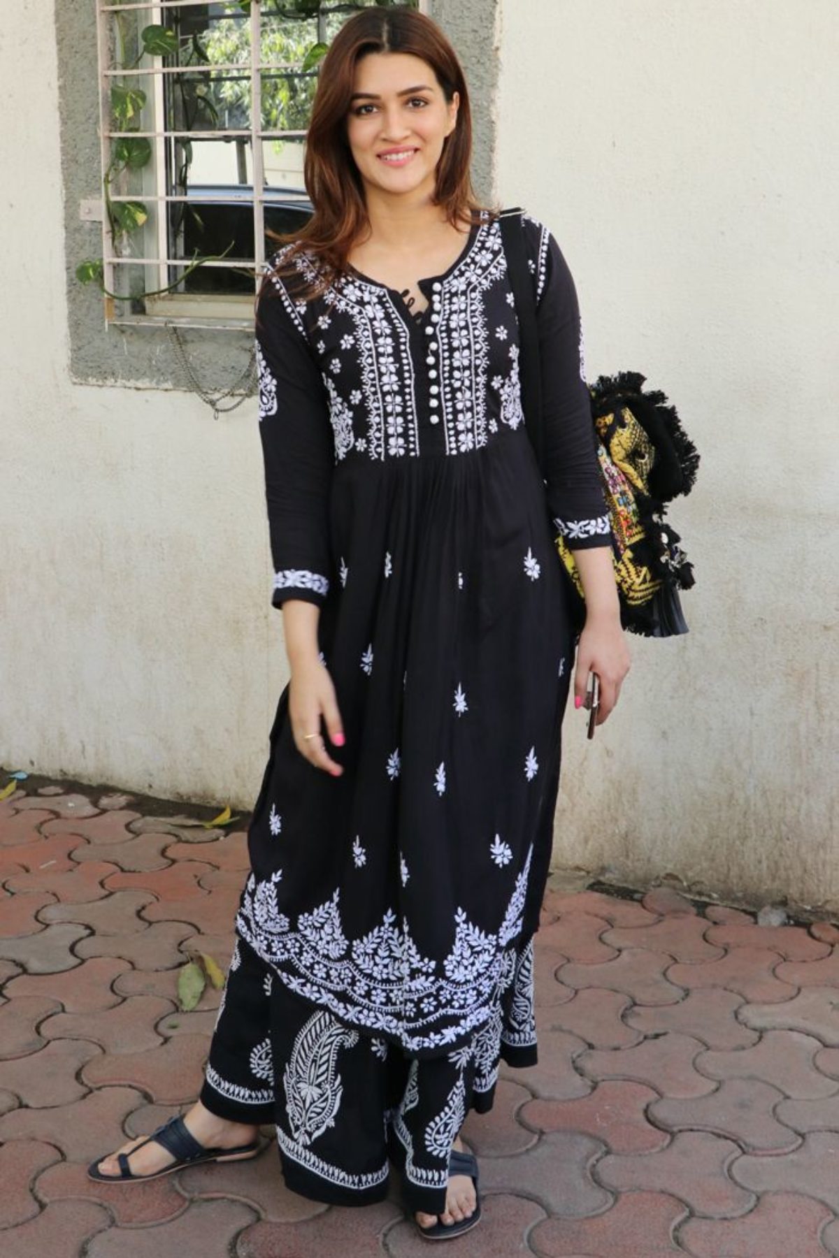 Faux Pure Georgette Chikan Kurti ( Dyeable)