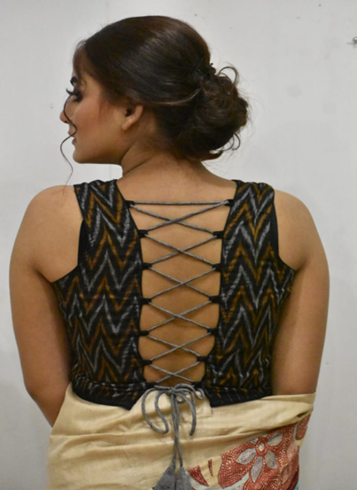 zig zag pattern brasso saree blouse designs
