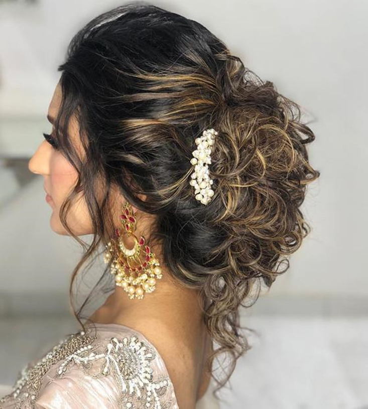 Best Party Bun Hairstyle For Saree - Contour Cafe