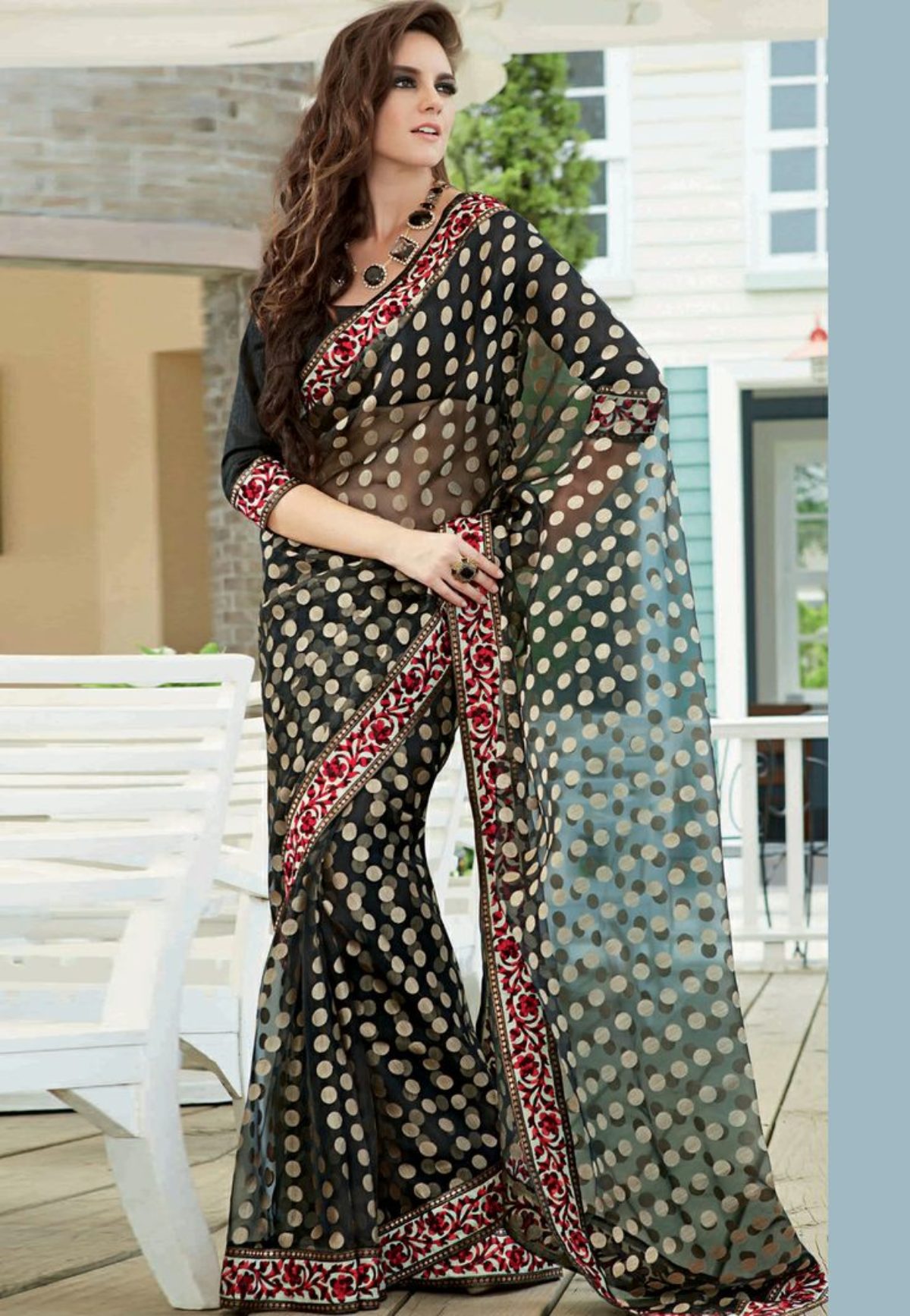 Designer Fancy Saree below ₹500: Buy Cotton, Crepe, Silk, Net & Georgette |  Looksgud.in