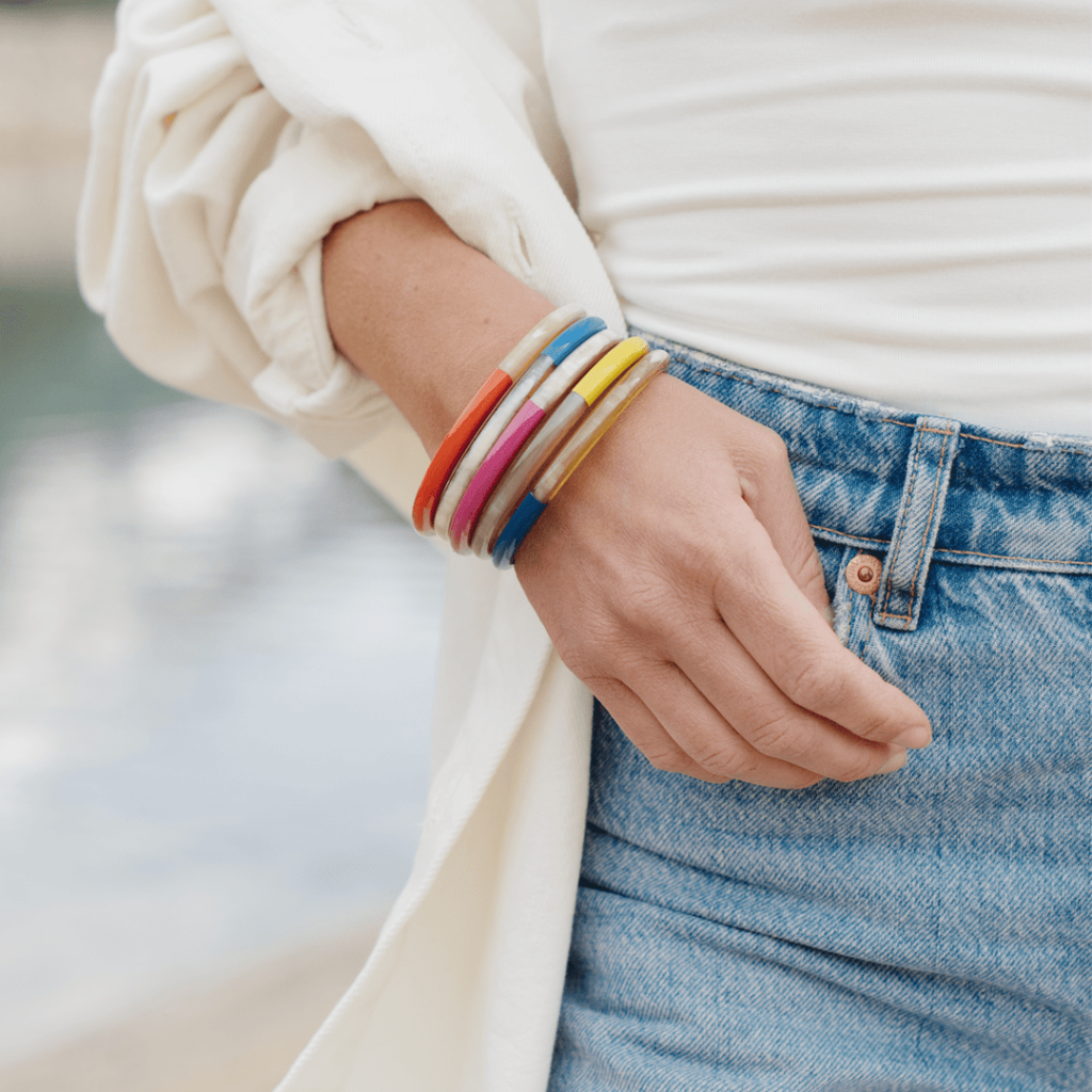 how to wear bangles in different styles